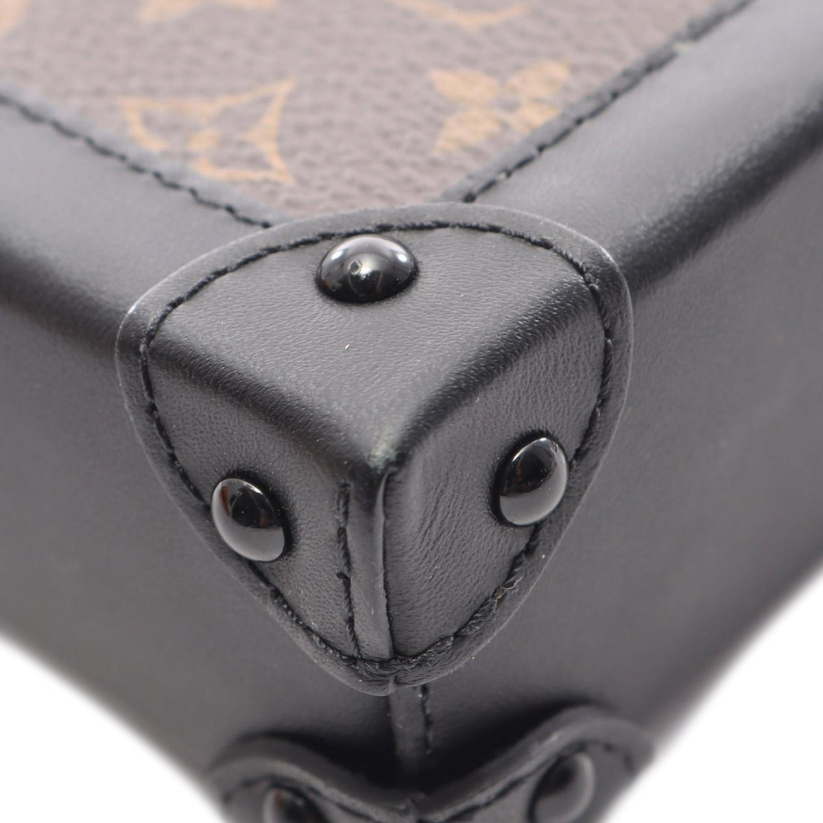 Louis Vuitton Monogram Pochette Trunk Verticale — Brown
