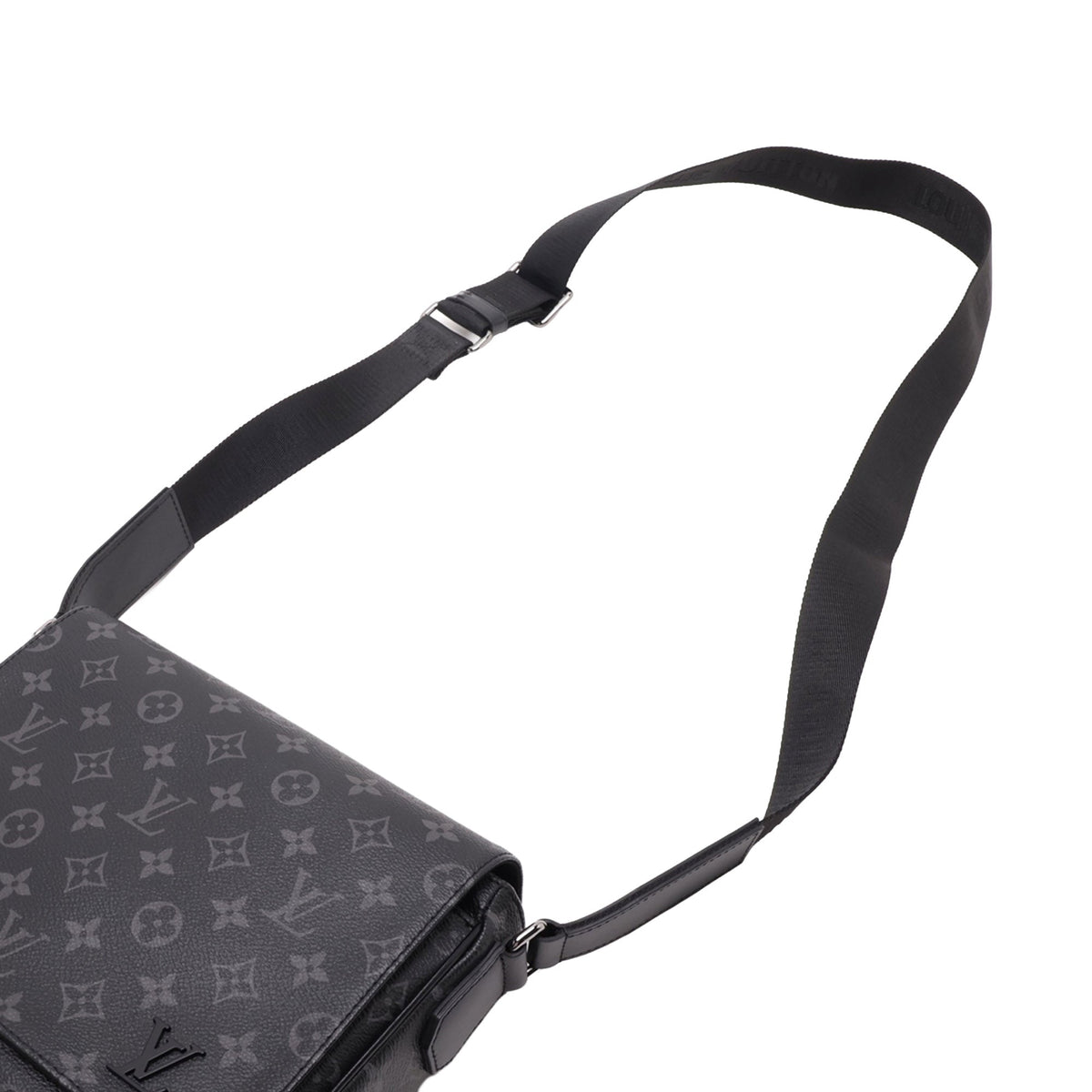 Louis Vuitton Monogram Eclipse District PM