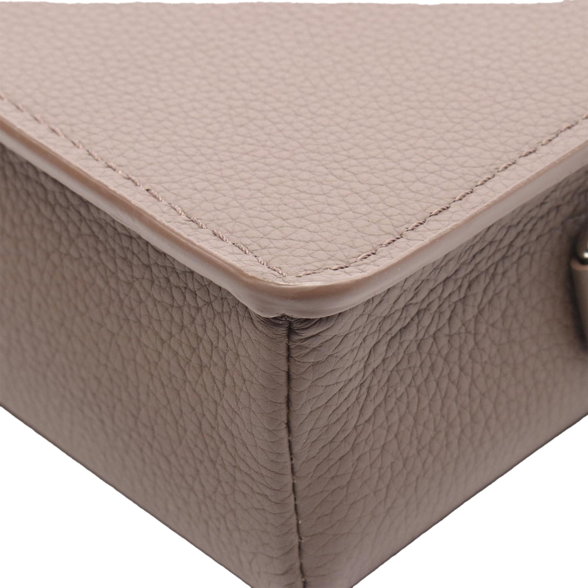 Louis Vuitton Aerogram Fastline Wearable Wallet — Gray