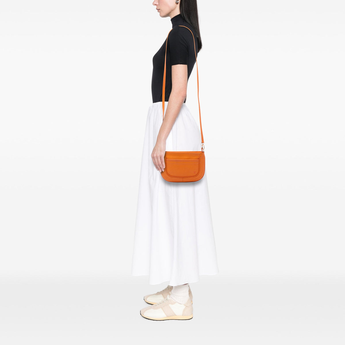 Louis Vuitton Epi Sarvanga — Orange