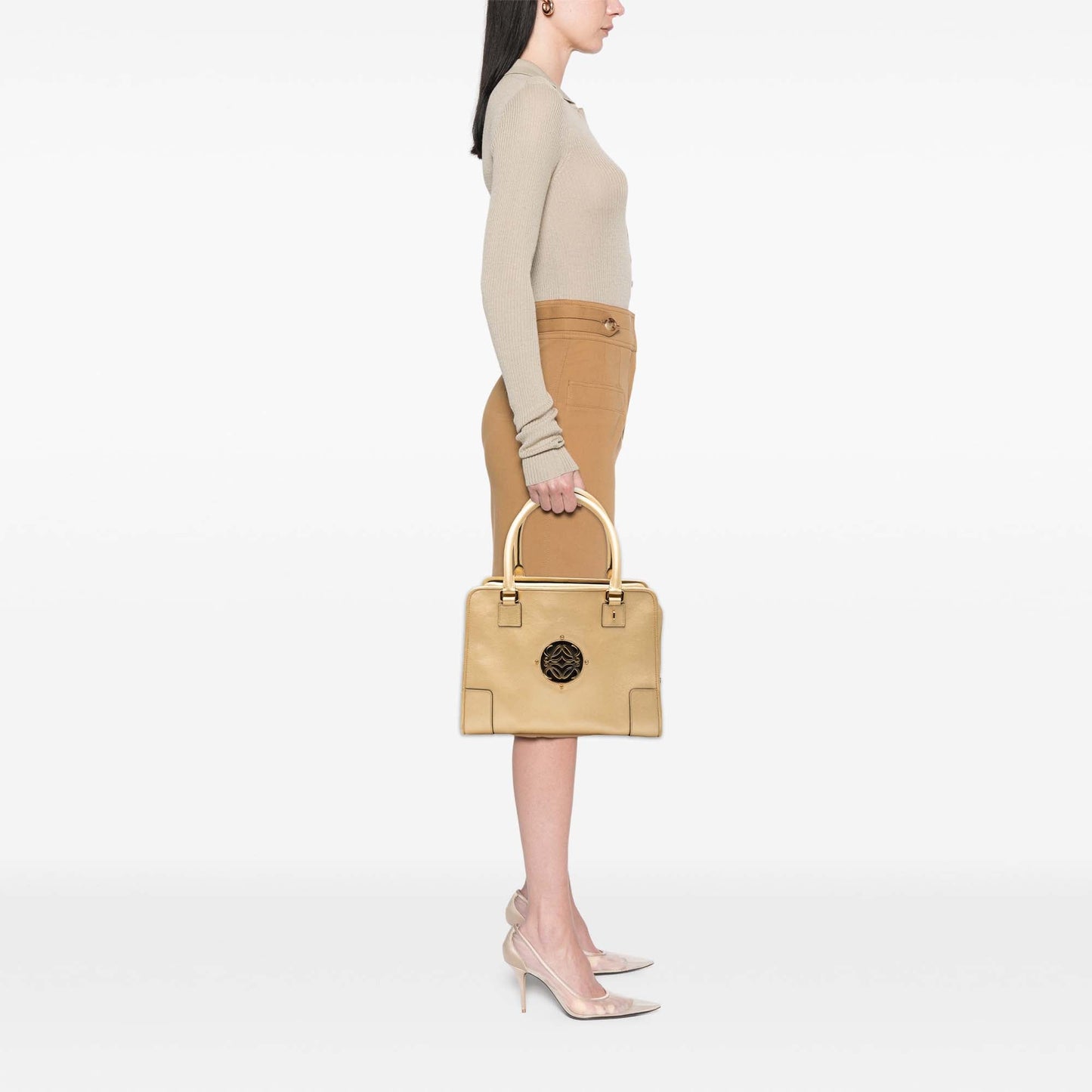 LOEWE Goatskin Amazona 32