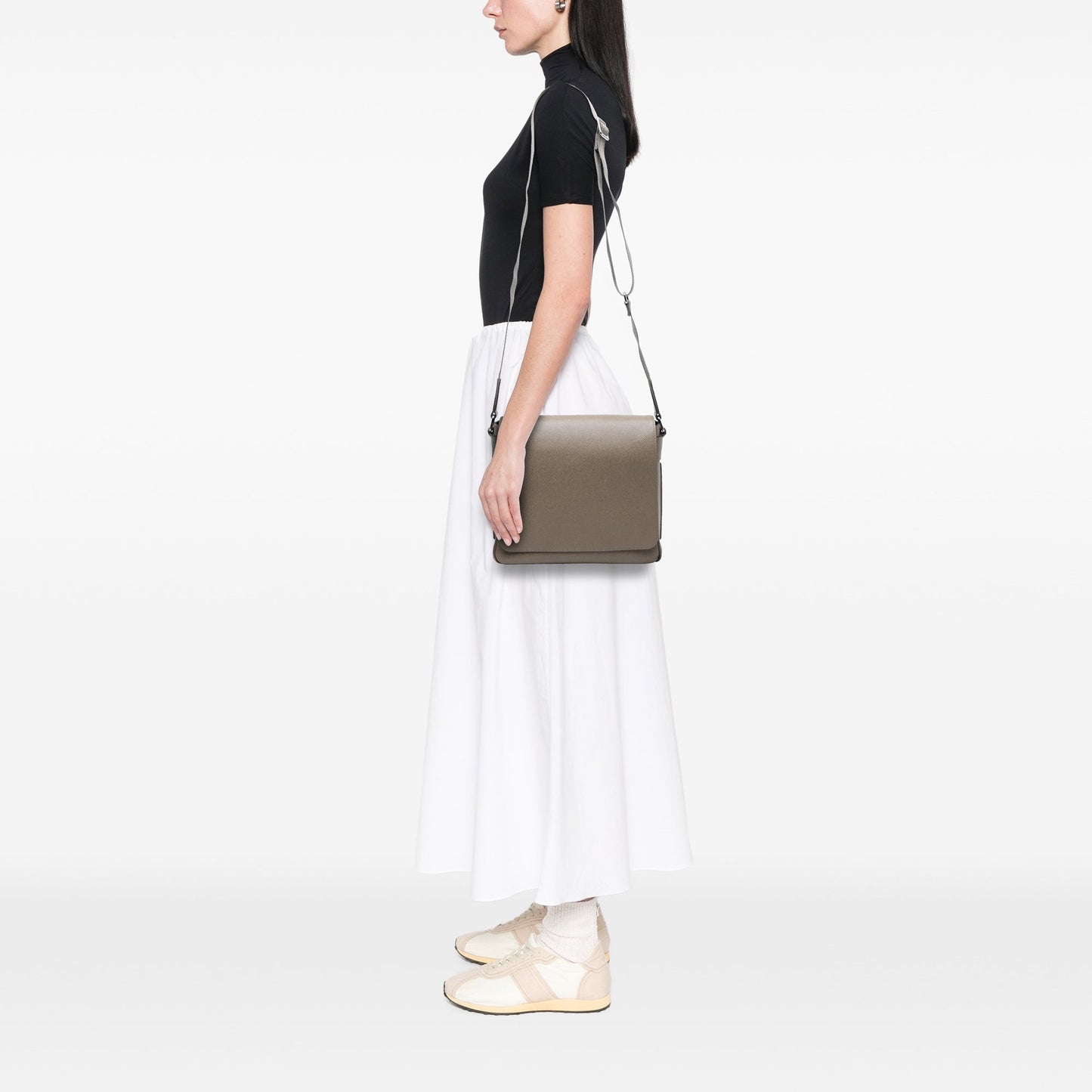 Louis Vuitton Taiga Roman PM
