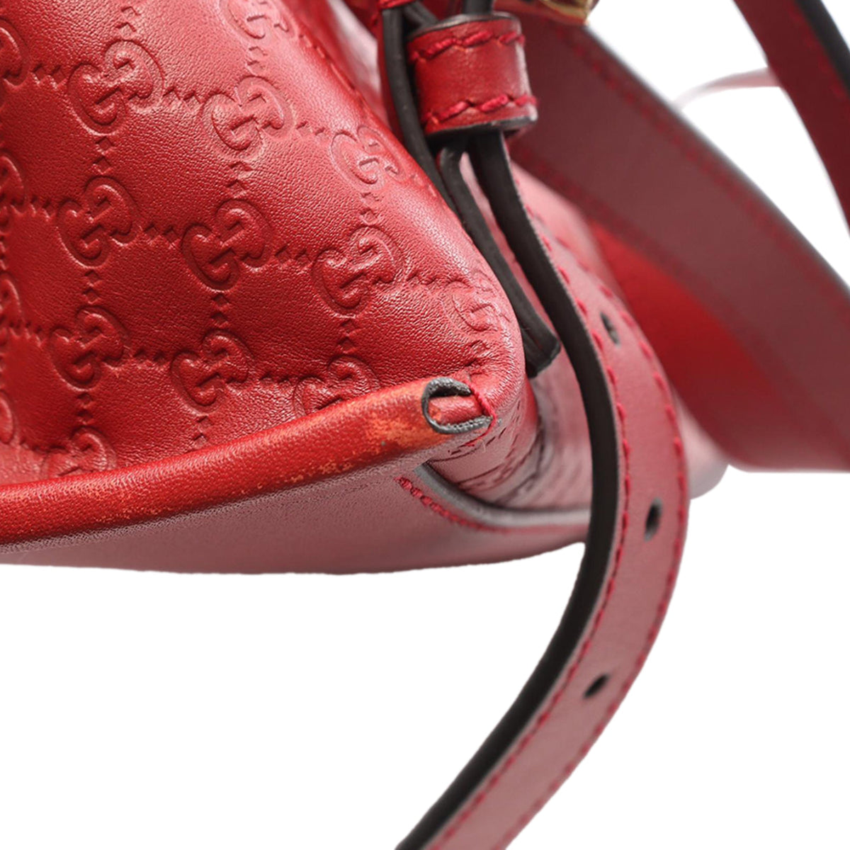 Gucci Microguccissima Backpack — Red
