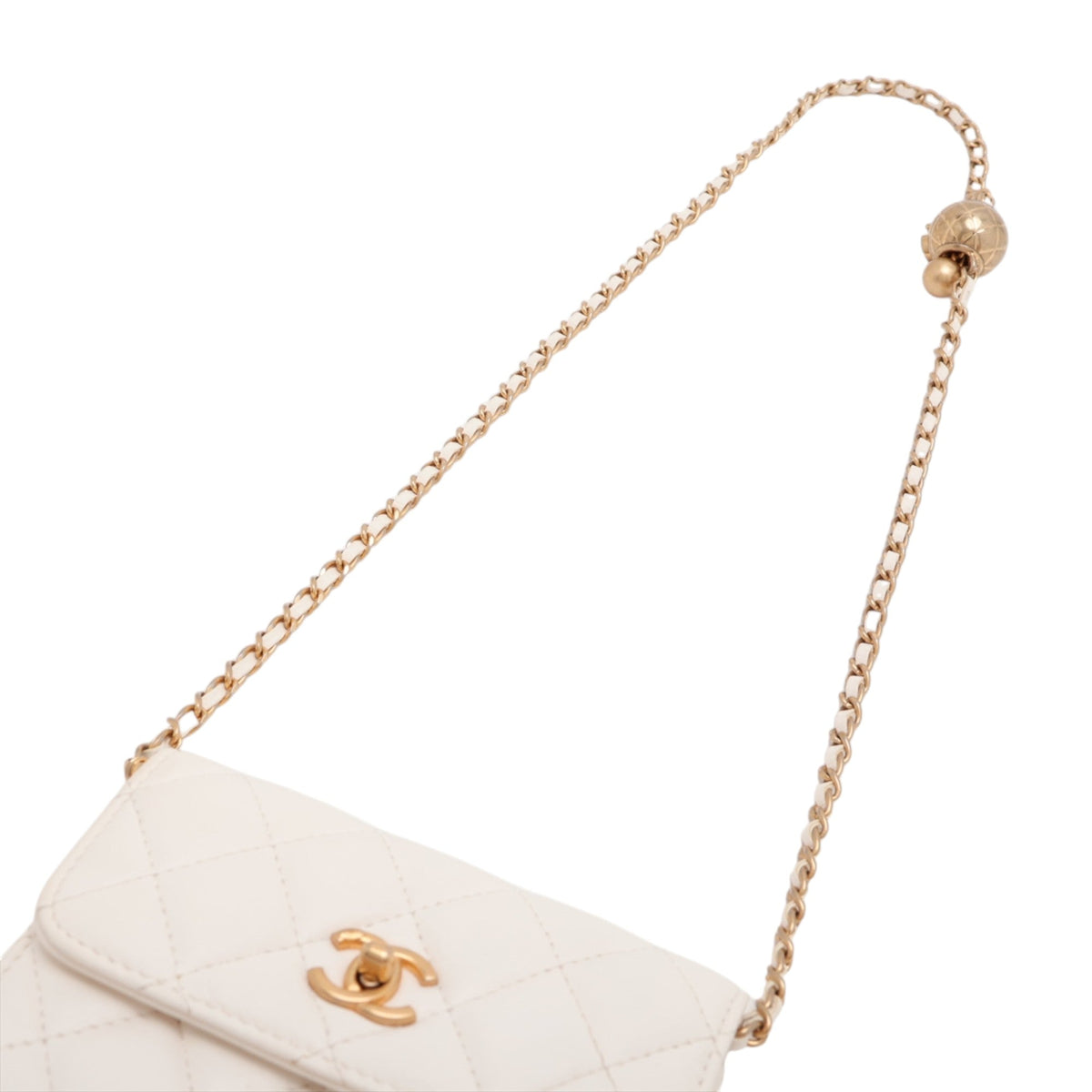 Chanel CC Quilted Lambskin Pearl Crush Clutch With Chain — White