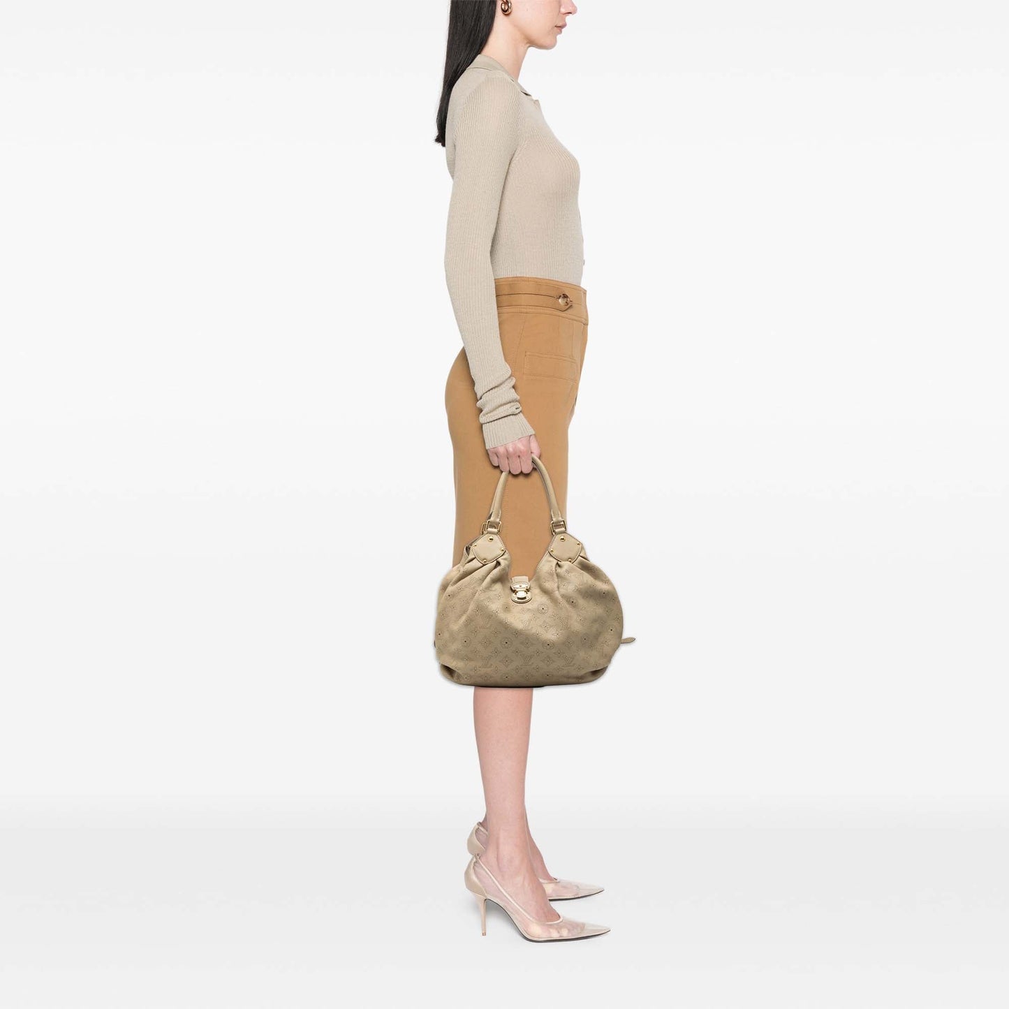 Louis Vuitton Monogram Mahina L Hobo