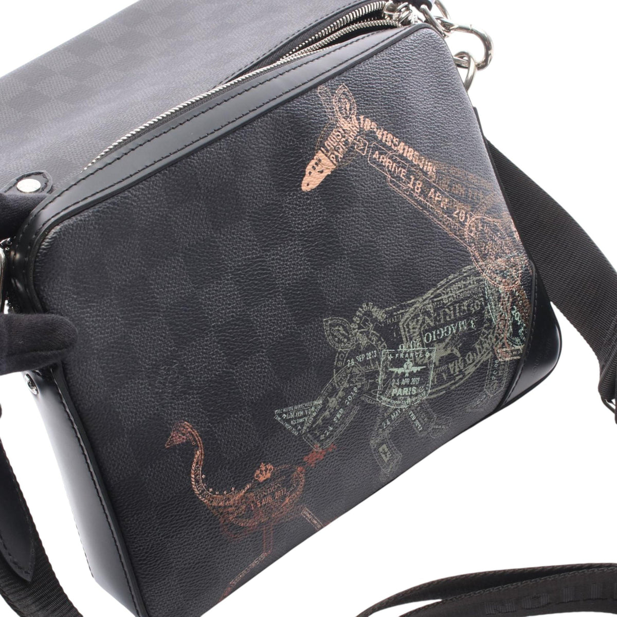 Louis Vuitton Damier Graphite Animal Print Trio Messenger