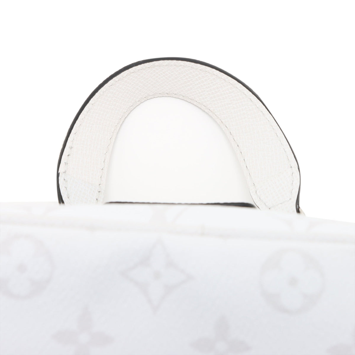 Louis Vuitton Monogram Taigarama Dopp Kit — White