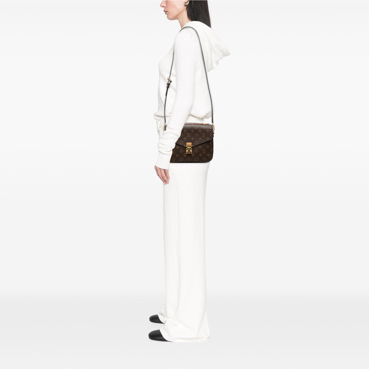 Louis Vuitton Monogram Pochette Metis