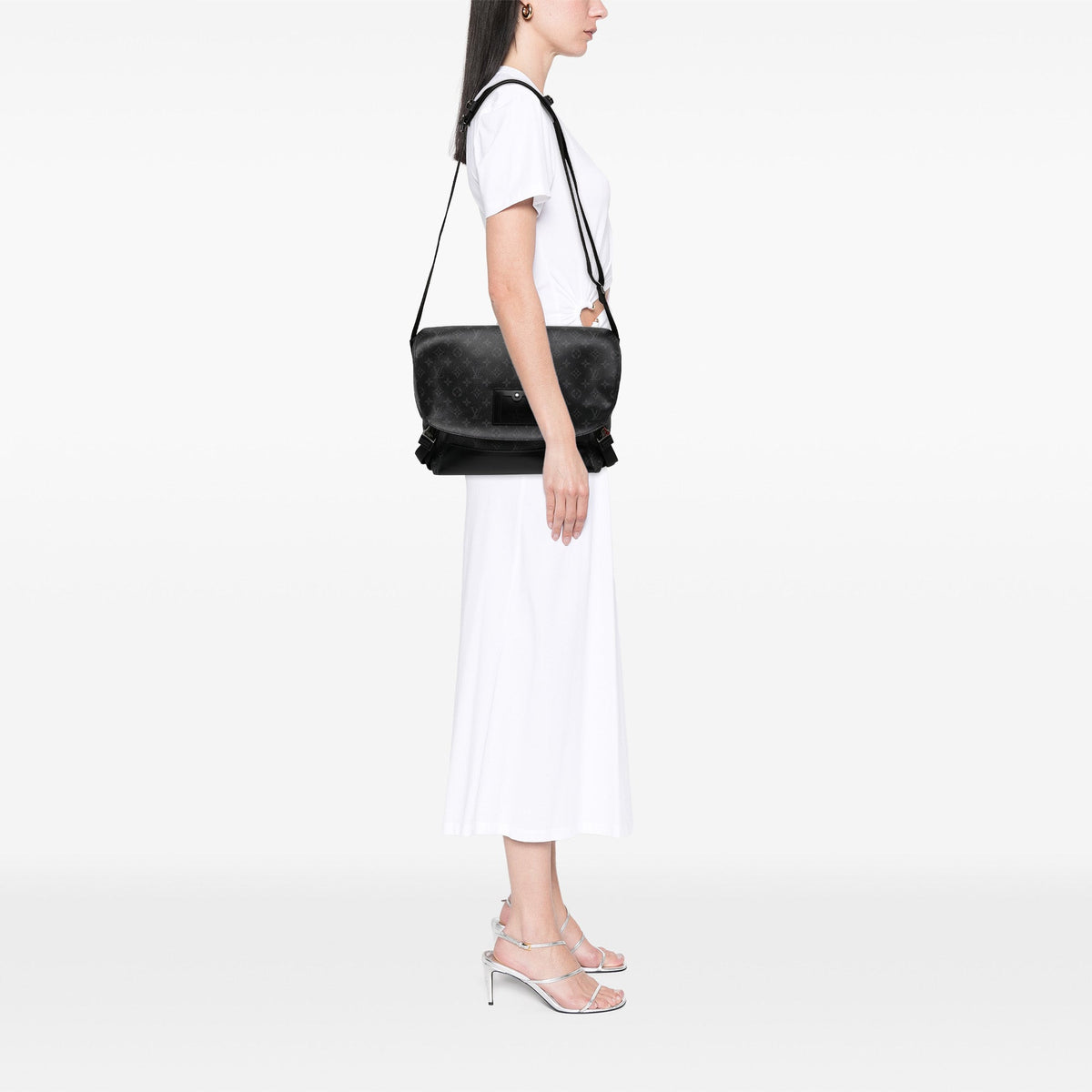 Louis Vuitton Monogram Eclipse Voyager MM — Black