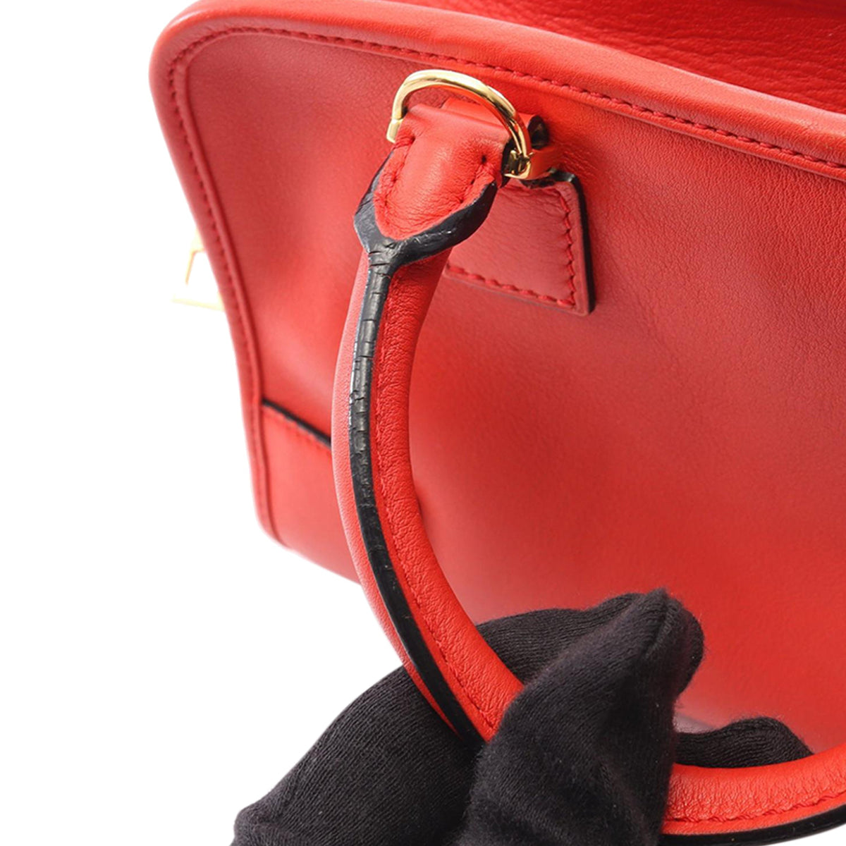 LOEWE Leather Amazona 23 — Red