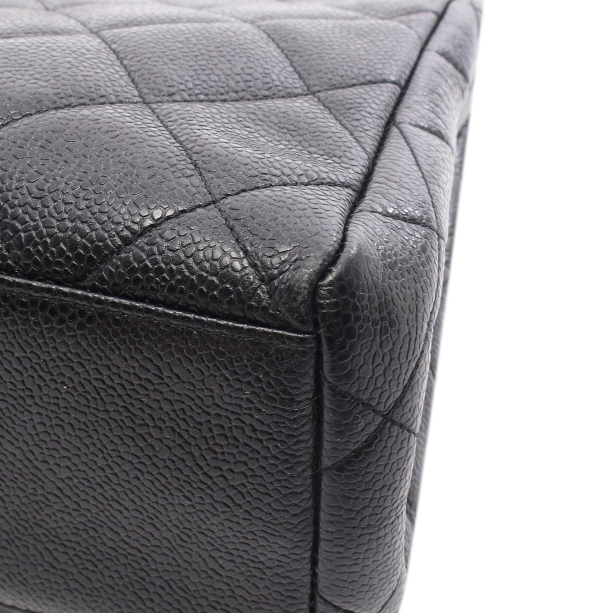 Chanel Quilted Caviar Kisslock Shoulder Bag