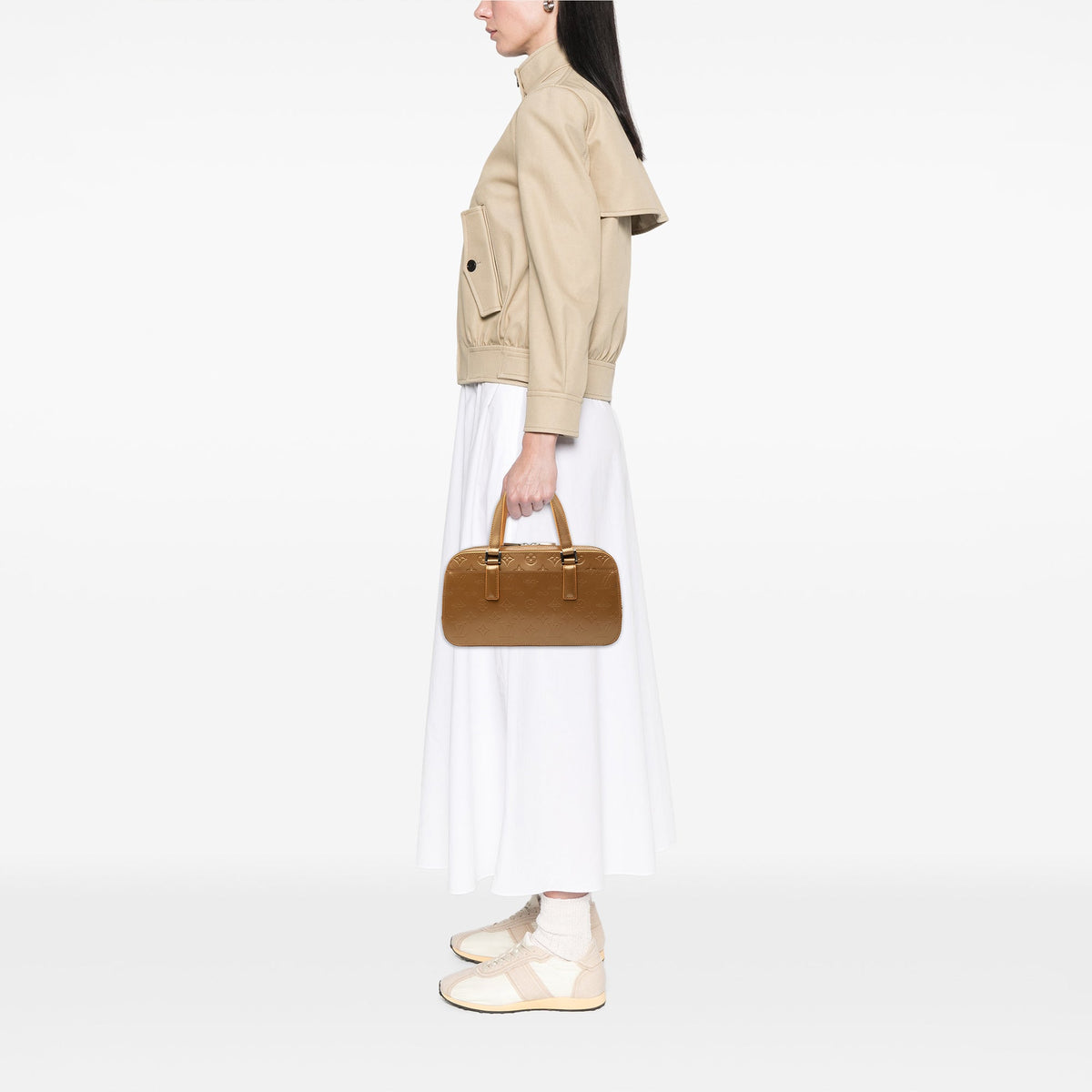 Louis Vuitton Monogram Mat Shelton — Gold