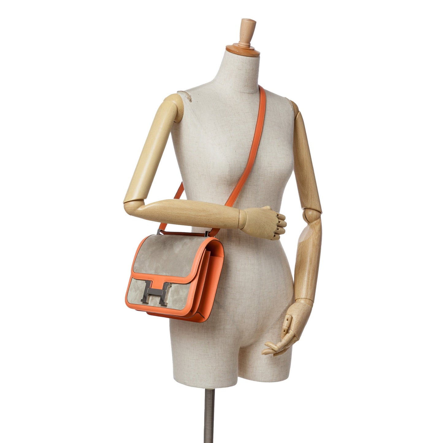 Hermès Doblis and Swift Constance 24