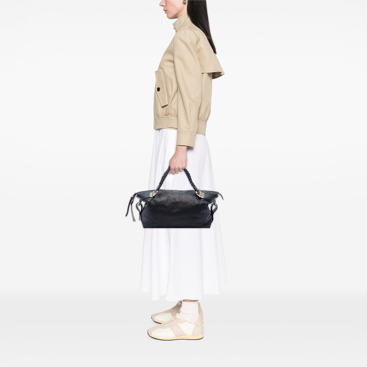 Gucci Large Pebbled Calfskin Bamboo Bar Tote — Black
