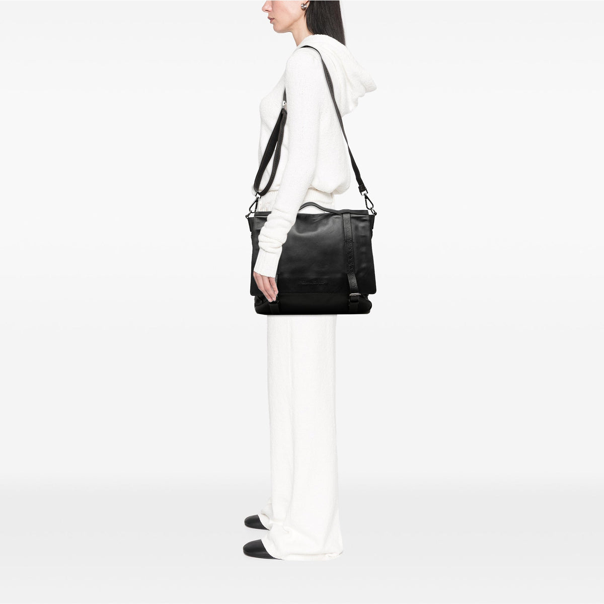 Ferragamo Gancini Trimmed Calfskin Messenger Bag — Black