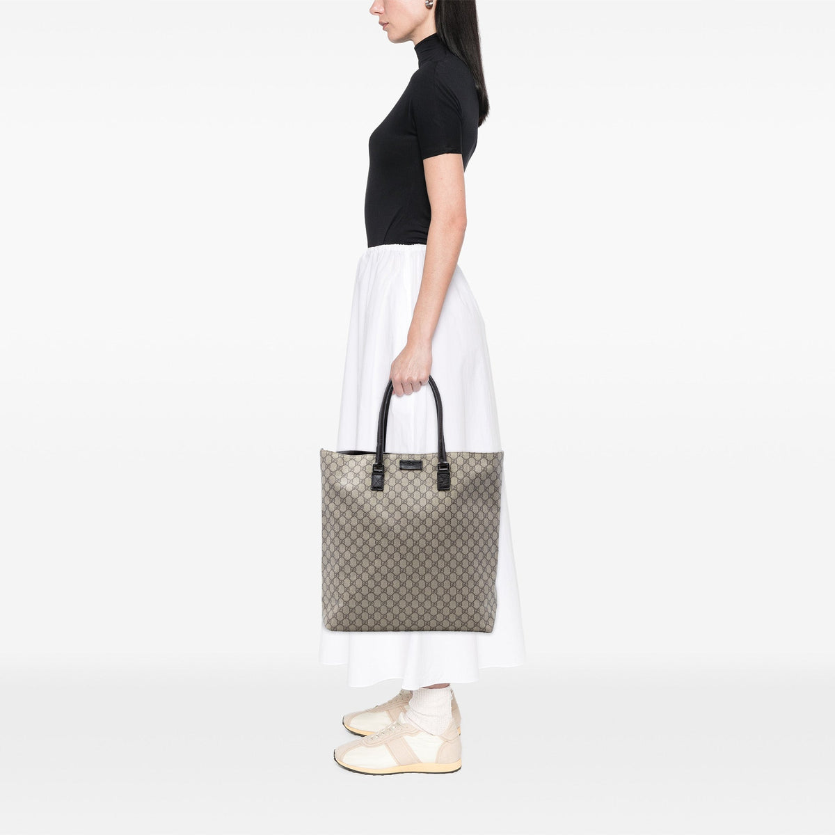 Gucci Extra Large GG Supreme Vertical Tote
