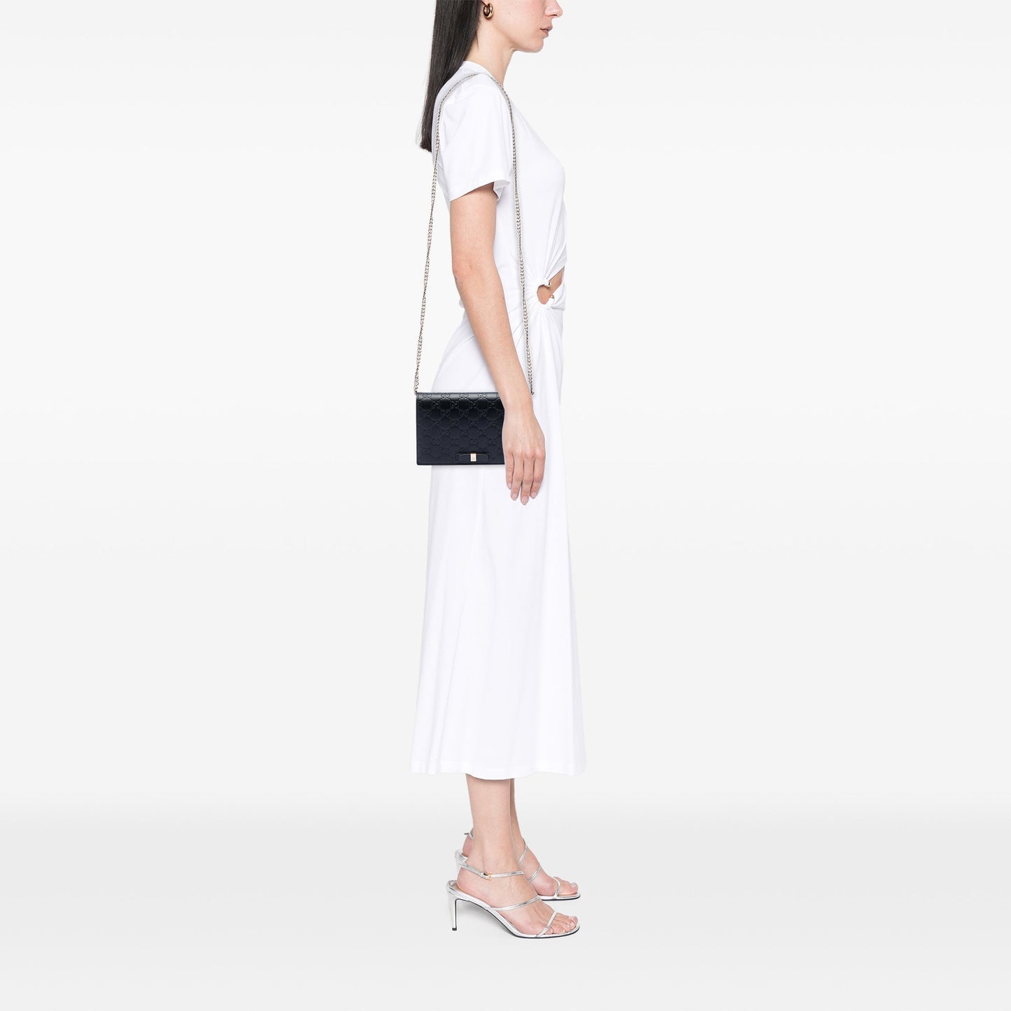 Gucci Mini Guccissima Bow Signature Wallet On Chain