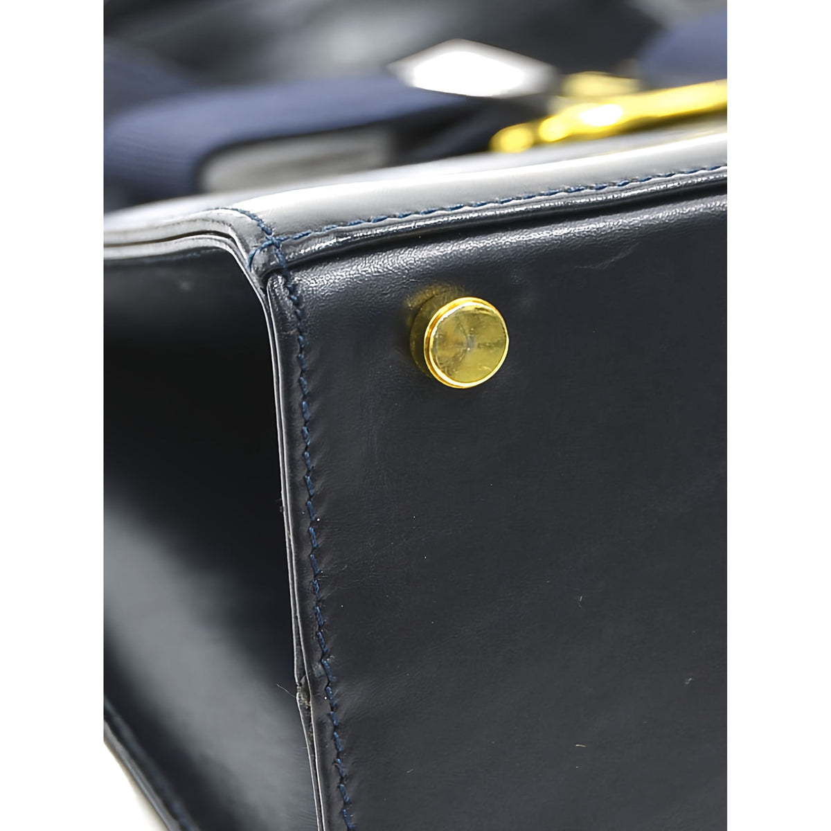 Ferragamo Leather Vara Bow Satchel — Black