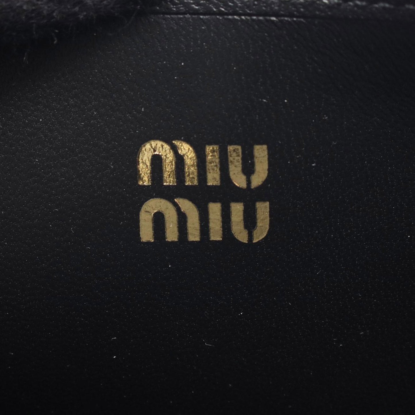 Miu Miu Matellase Nappa Wallet On Chain