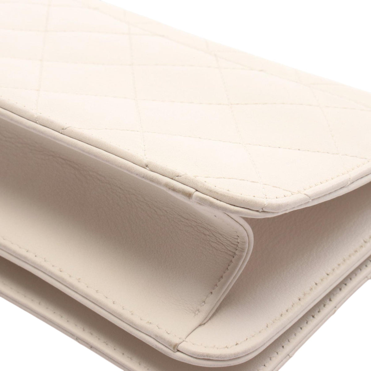 Chanel Small CC Quilted Calfskin Crystal Pearl Full Flap — White
