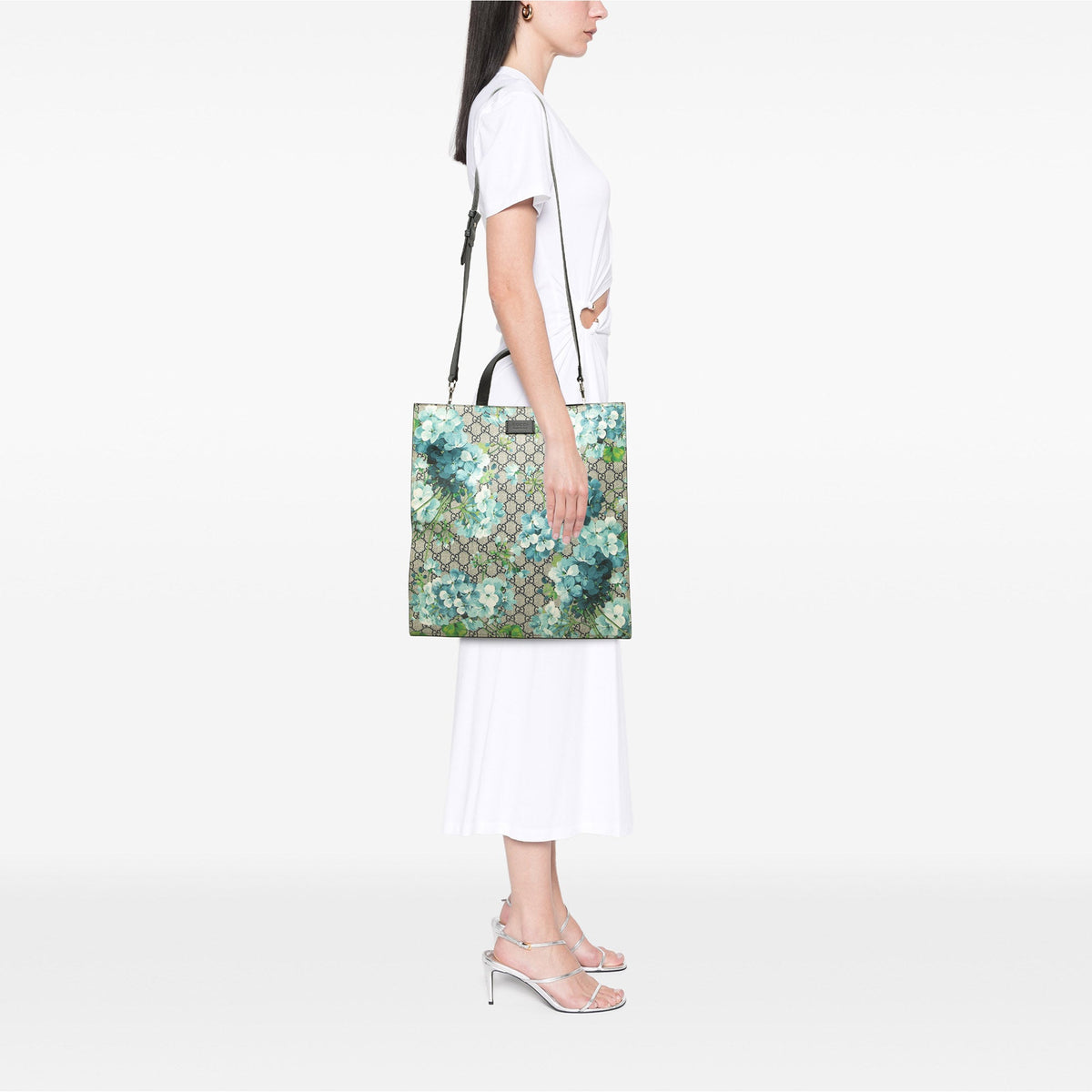 Gucci GG Supreme Blooms Convertible Soft Tote