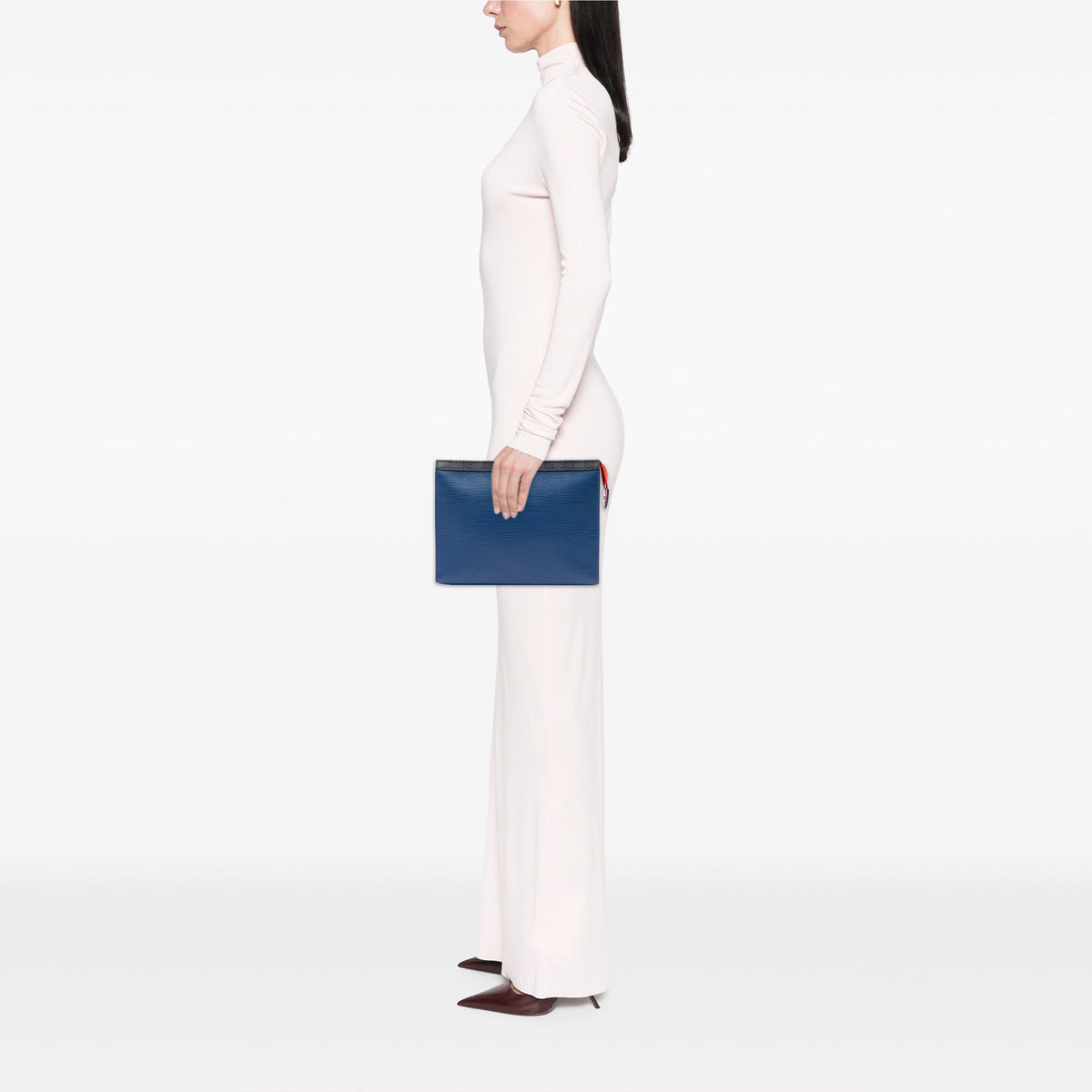 Louis Vuitton Epi Pochette Voyage MM