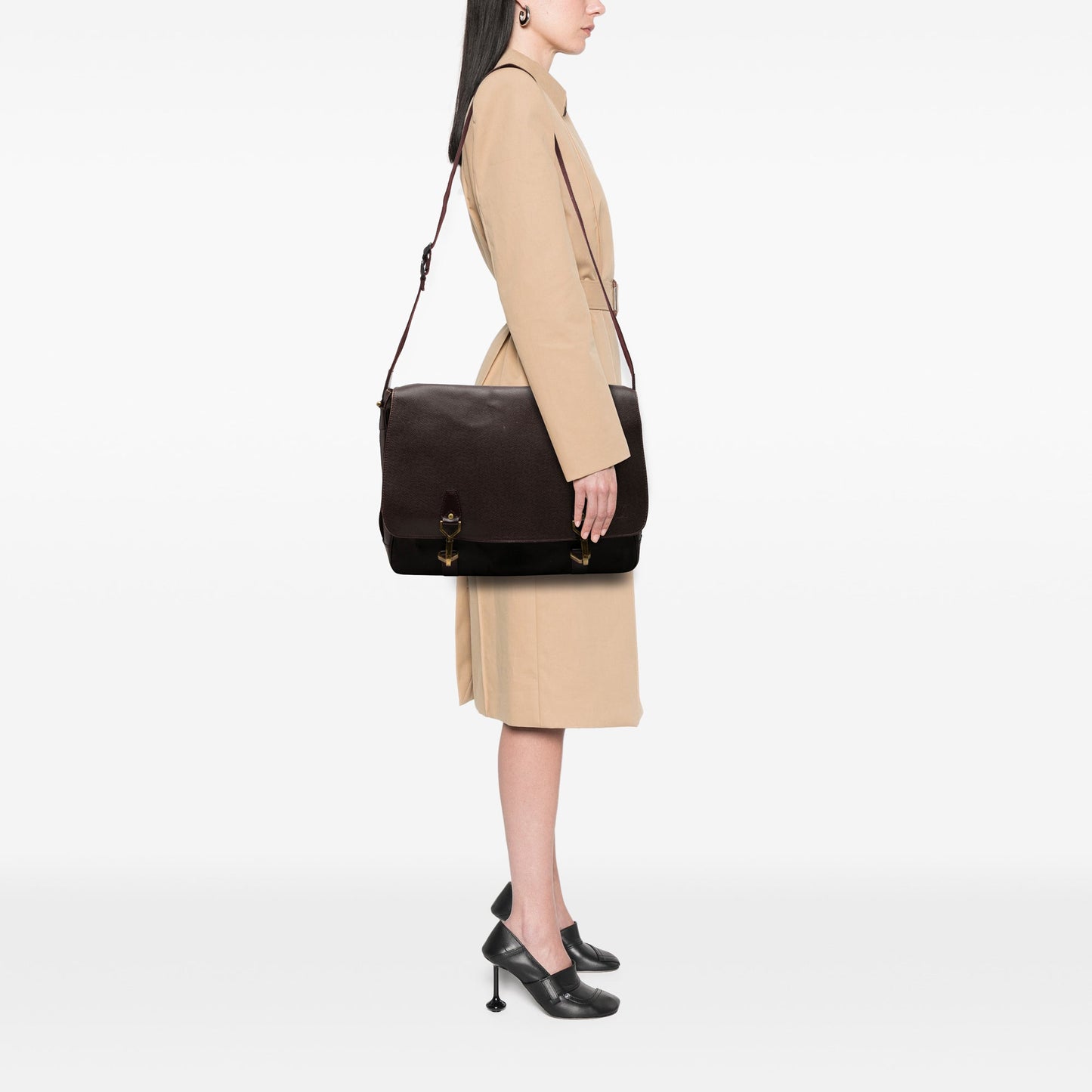 Louis Vuitton Taiga Dersou