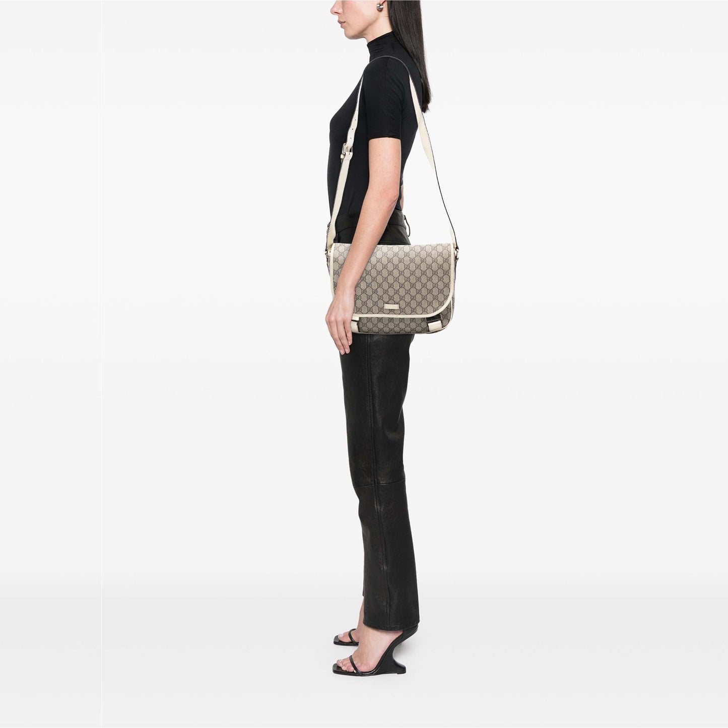 Gucci GG Supreme Crossbody