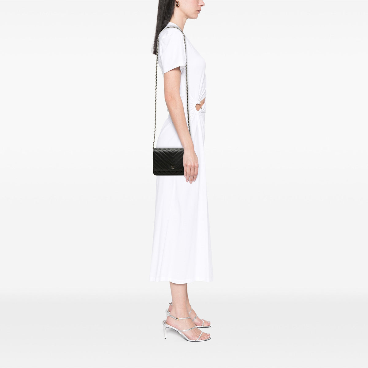 Chanel CC Chevron Caviar Wallet On Chain — Black