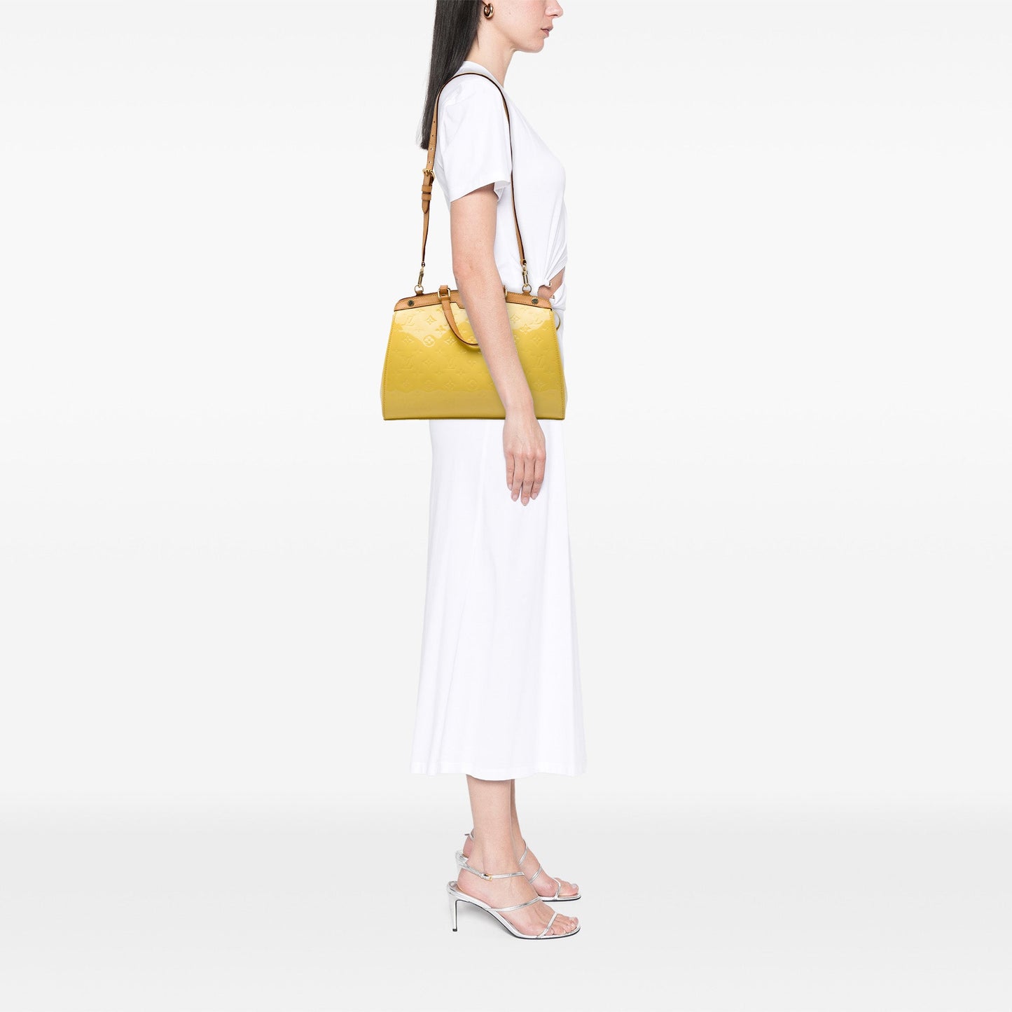 Louis Vuitton Monogram Vernis Brea MM