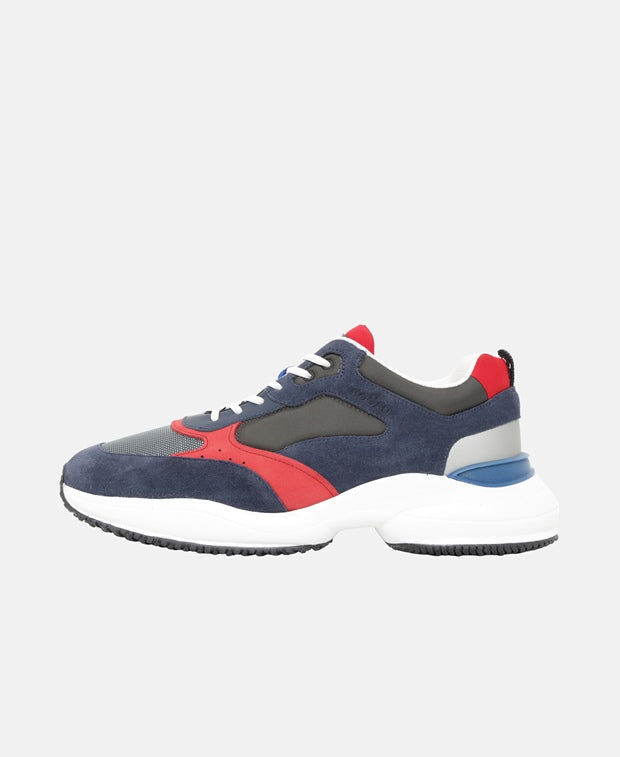 Hogan Sneakers Interaction