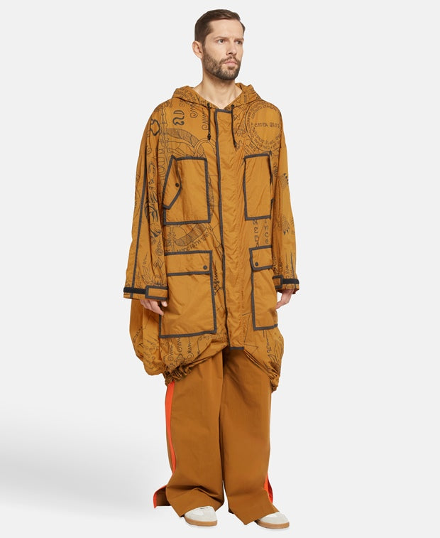 Between-seasons coat