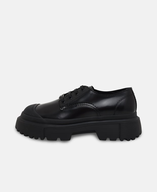Hogan Derbys