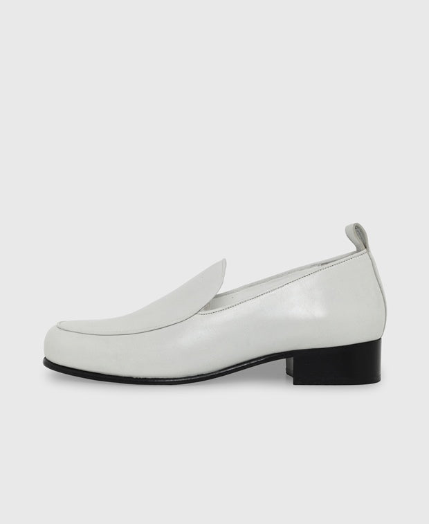 By Far Pumps Alfred burrata creased calf leather