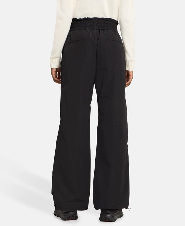 Moncler Casual trousers