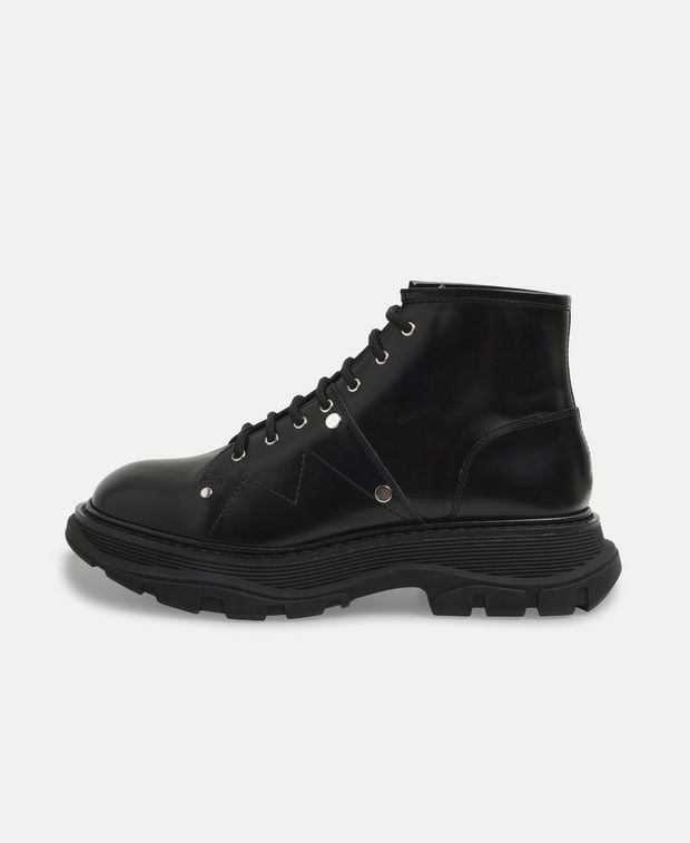 Alexander McQueen Lace-up ankle boot