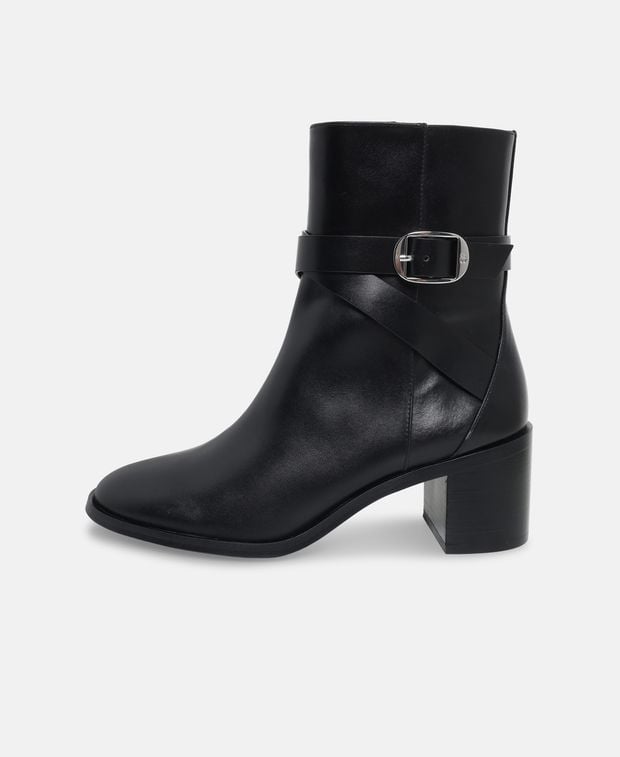 Stuart Weitzman Esme Ankle boots