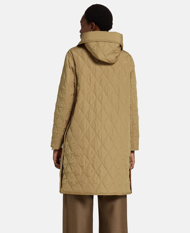 Burberry Quilted coat Camel