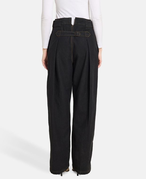 Victoria Beckham Relaxed Fit Jeans