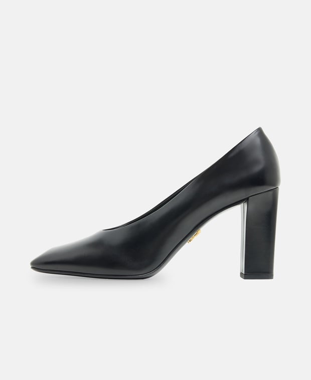 Prada Pumps