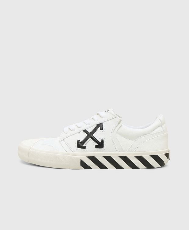 Off-White Vulc Sneakers