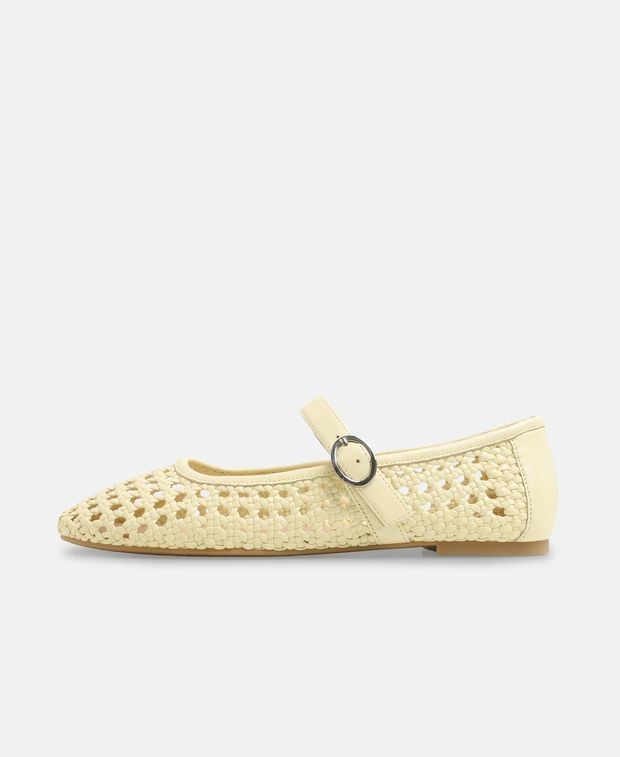 Stuart Weitzman Mary janes Freya