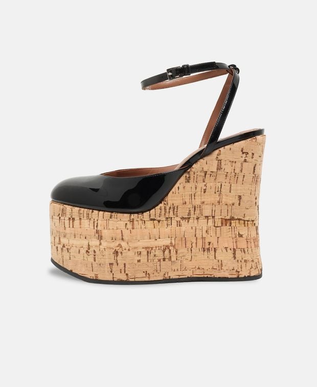 Alaia Wedge pumps