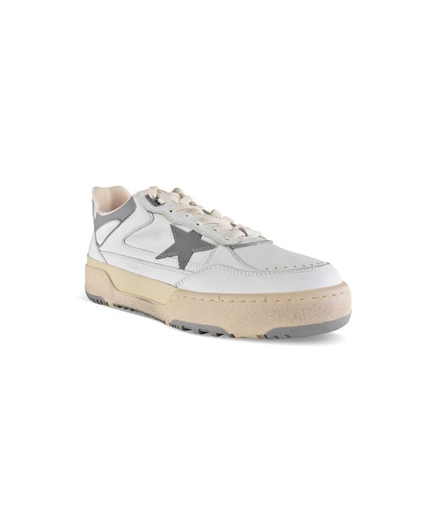 Golden Goose Deluxe Brand Sneakers
