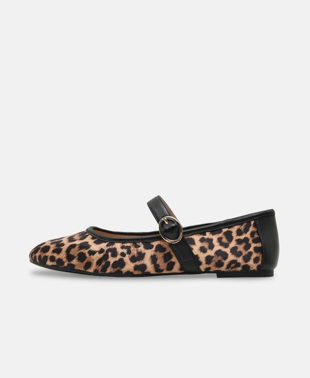 Stuart Weitzman Mary janes Freya