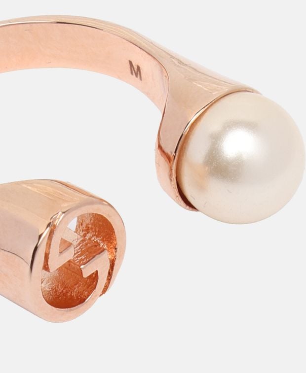 Gucci Pearl ring Blondie