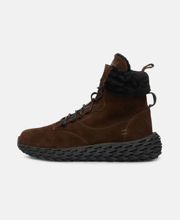Giuseppe Zanotti Winter ankle boots Combat