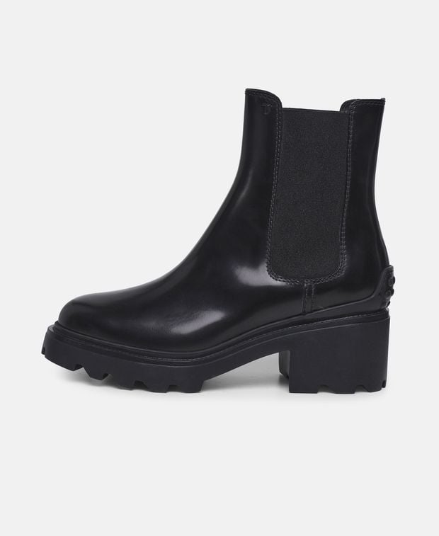 Tod's Chelsea boots