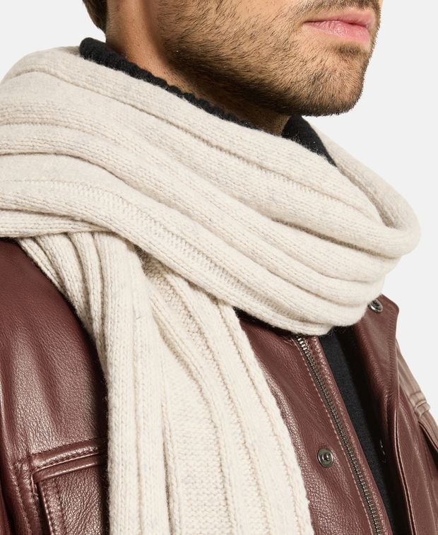 Brunello Cucinelli Cashmere scarf