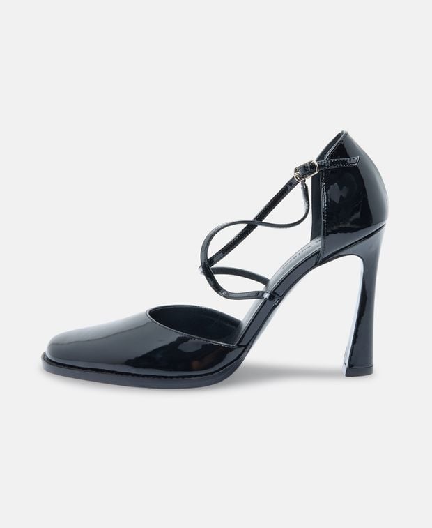 Magda Butrym Pumps Retro